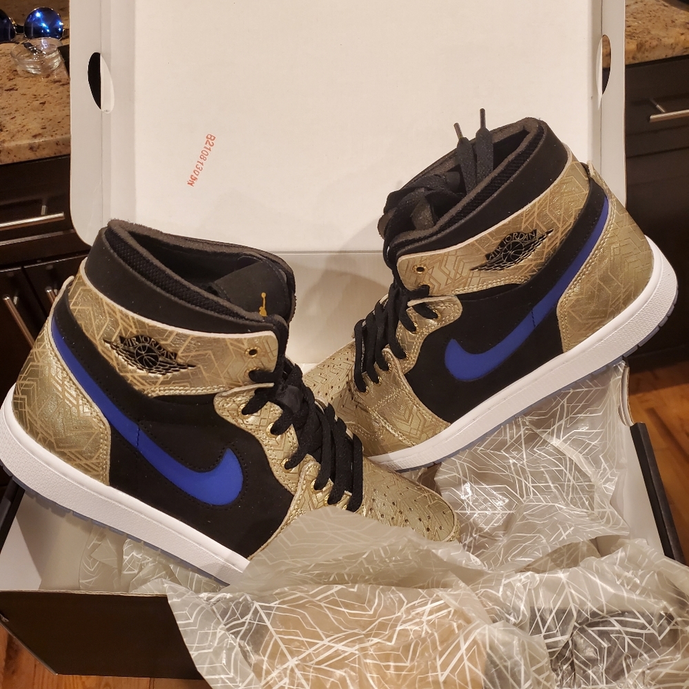 NIB - Air Jordan 1 Dead Stock